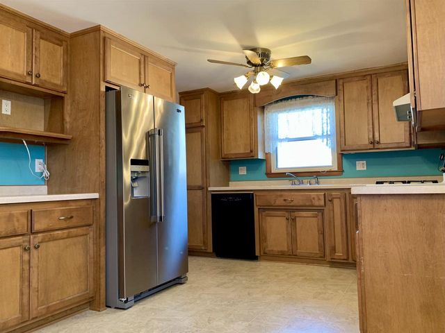 901 PARK STREET, Green Bay, WI 54303