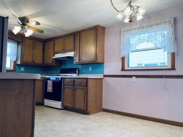 901 PARK STREET, Green Bay, WI 54303