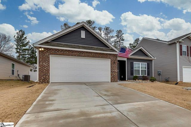 727 Wolverine Lane, Woodruff, SC 29388
