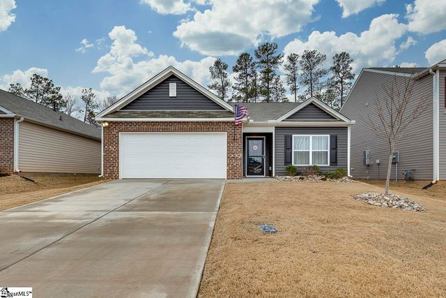 727 Wolverine Lane, Woodruff, SC 29388