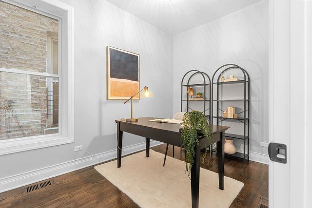 6008 S Carpenter Street, Chicago, IL 60621