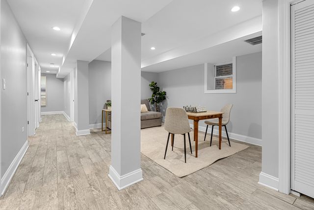 6008 S Carpenter Street, Chicago, IL 60621