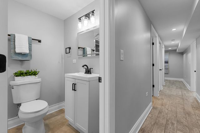 6008 S Carpenter Street, Chicago, IL 60621