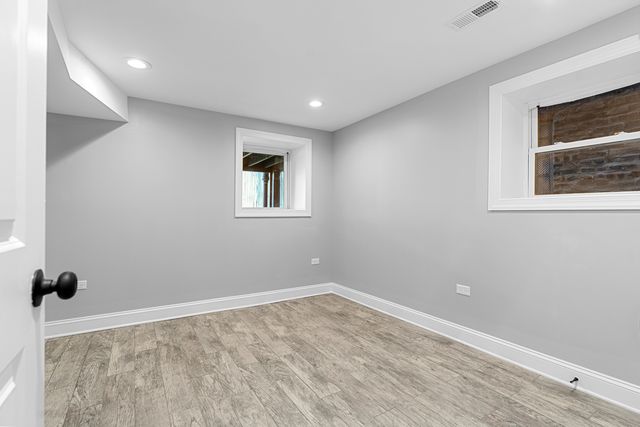 6008 S Carpenter Street, Chicago, IL 60621