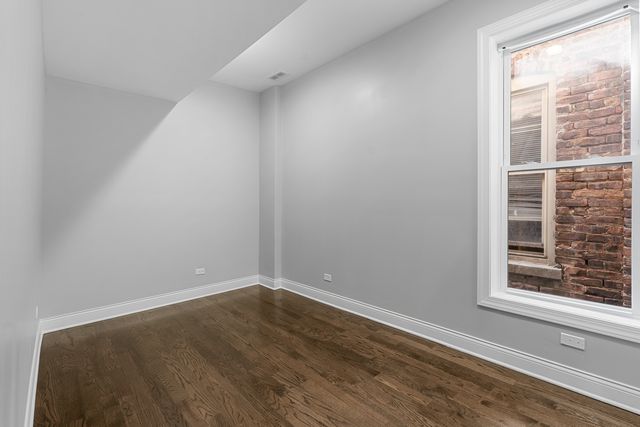 6008 S Carpenter Street, Chicago, IL 60621