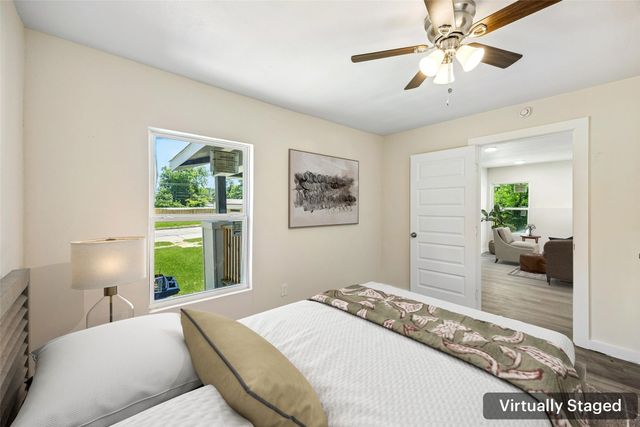 1265 E Maddox Avenue, Fort Worth, TX 76104