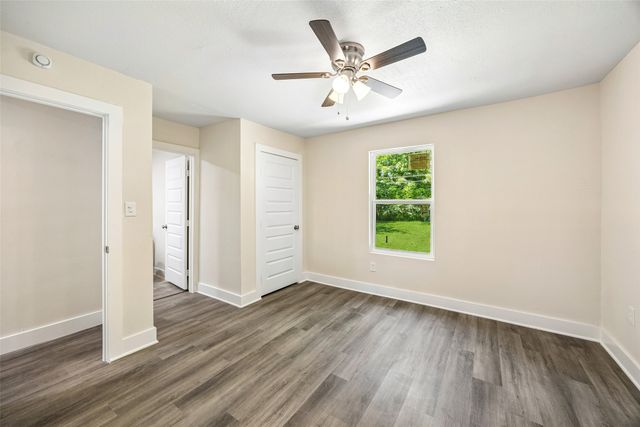 1265 E Maddox Avenue, Fort Worth, TX 76104