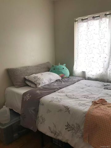 87-86 52nd Avenue, Elmhurst, NY 11373