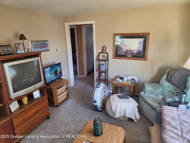 2515 S Martin Luther King Jr Boulevard, Lansing, MI 48910