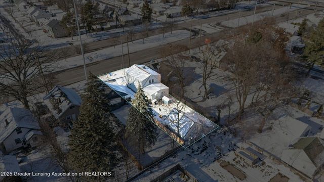 2515 S Martin Luther King Jr Boulevard, Lansing, MI 48910