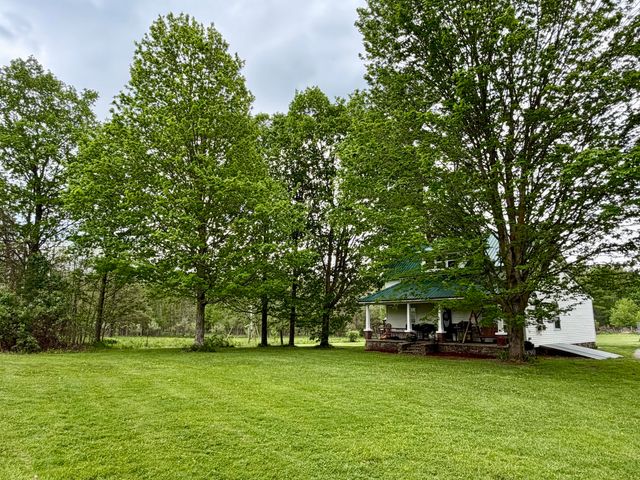 9435 E Garfield Road, Greenwood Twp, MI 49421
