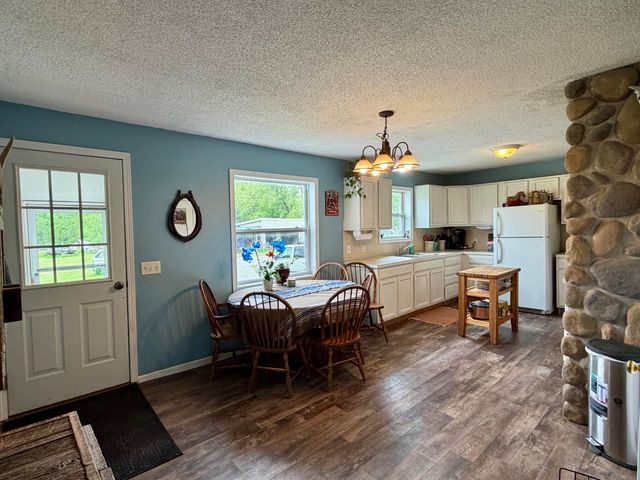 9435 E Garfield Road, Greenwood Twp, MI 49421
