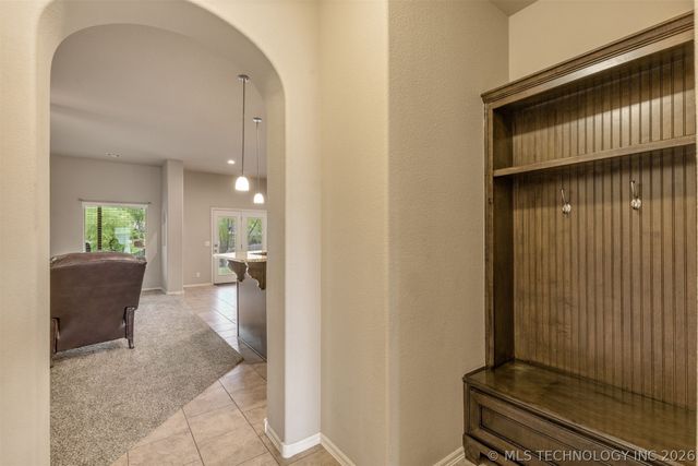1913 E 132nd Street S, Bixby, OK 74008