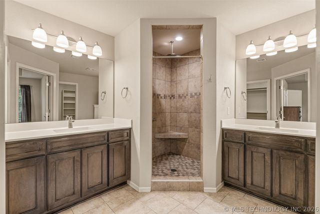 1913 E 132nd Street S, Bixby, OK 74008