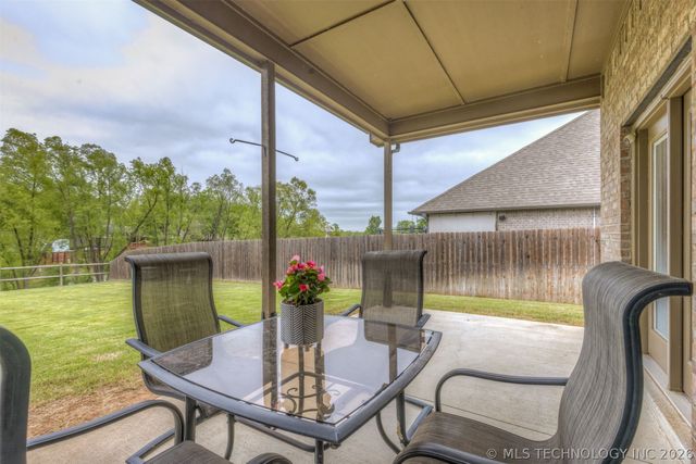 1913 E 132nd Street S, Bixby, OK 74008