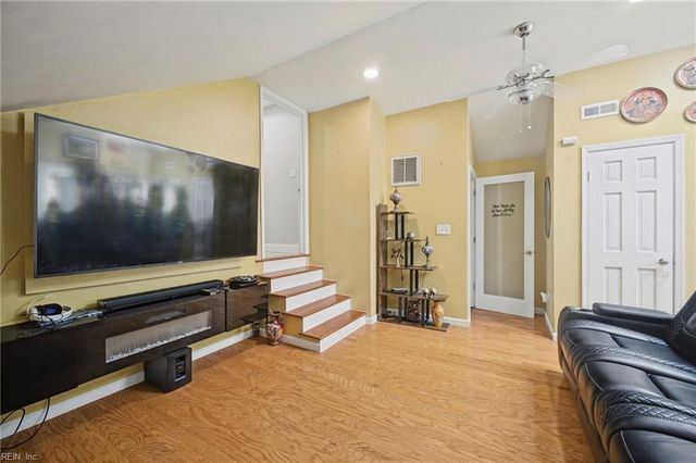 1608 Willimantic CT, Virginia Beach, VA 23456