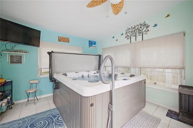 1608 Willimantic CT, Virginia Beach, VA 23456