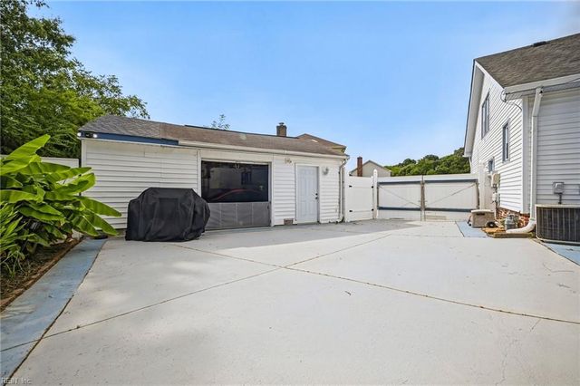 1608 Willimantic CT, Virginia Beach, VA 23456