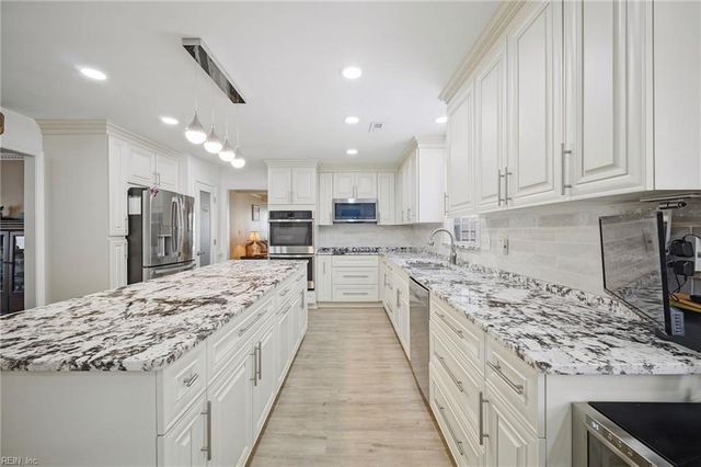 1608 Willimantic CT, Virginia Beach, VA 23456