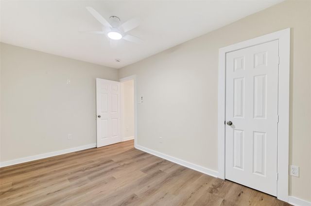 404 W Homan Street, Baytown, TX 77520