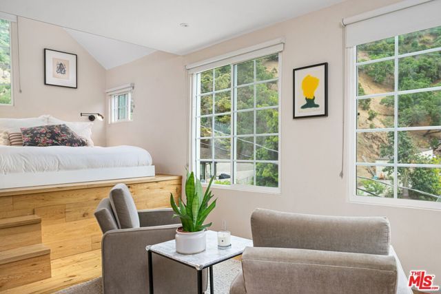 9809 Easton Drive, Beverly Hills, CA 90210