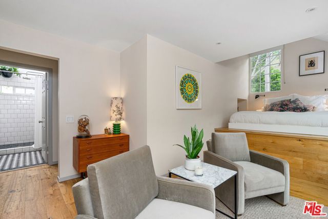 9809 Easton Drive, Beverly Hills, CA 90210