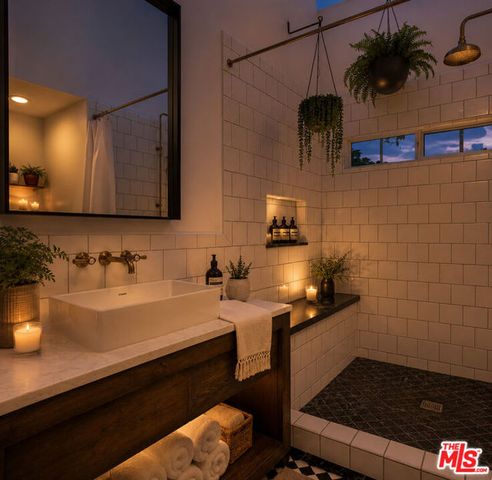 9809 Easton Drive, Beverly Hills, CA 90210