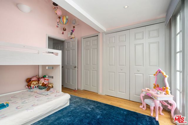 9809 Easton Drive, Beverly Hills, CA 90210
