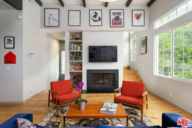 9809 Easton Drive, Beverly Hills, CA 90210