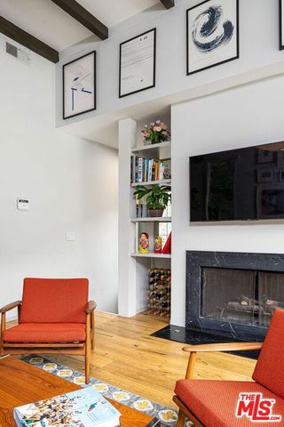 9809 Easton Drive, Beverly Hills, CA 90210