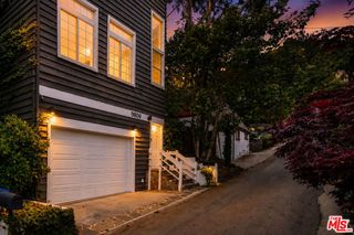 9809 Easton Drive, Beverly Hills, CA 90210