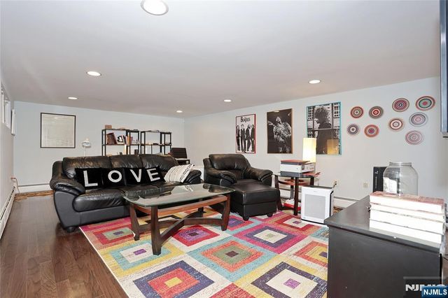5 Carnot Avenue, Woodcliff Lake, NJ 07677
