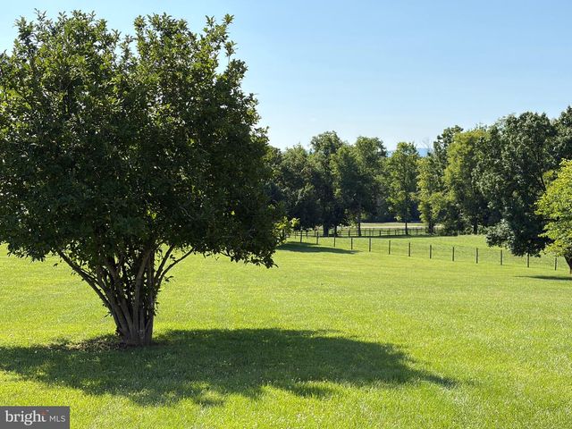 179 CLIFTON RD, Berryville, VA 22611