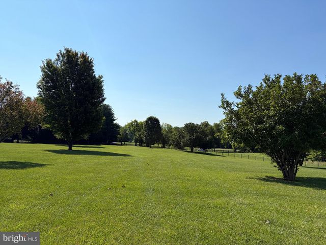179 CLIFTON RD, Berryville, VA 22611