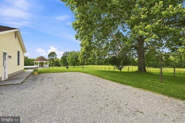 179 CLIFTON RD, Berryville, VA 22611