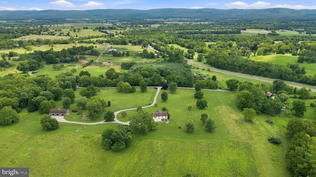 179 CLIFTON RD, Berryville, VA 22611
