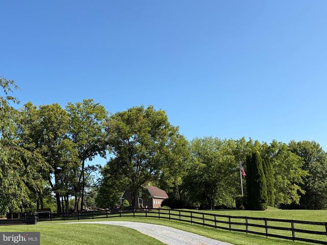 179 CLIFTON RD, Berryville, VA 22611