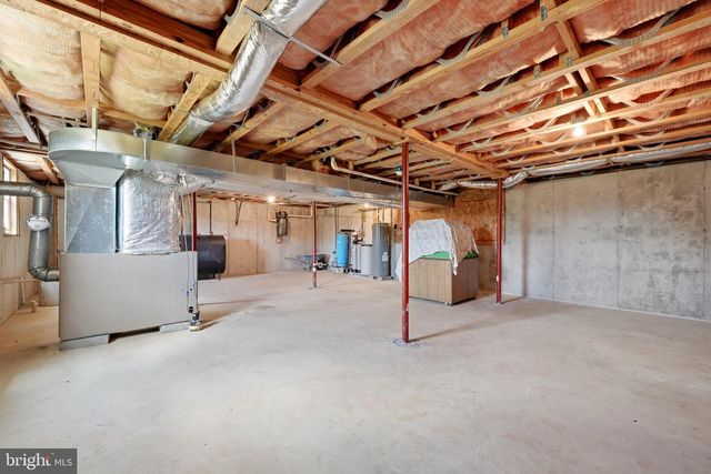 179 CLIFTON RD, Berryville, VA 22611