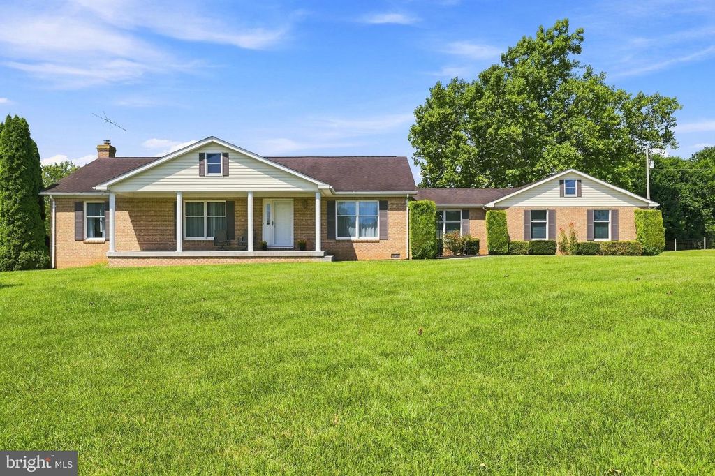 179 CLIFTON RD, Berryville, VA 22611