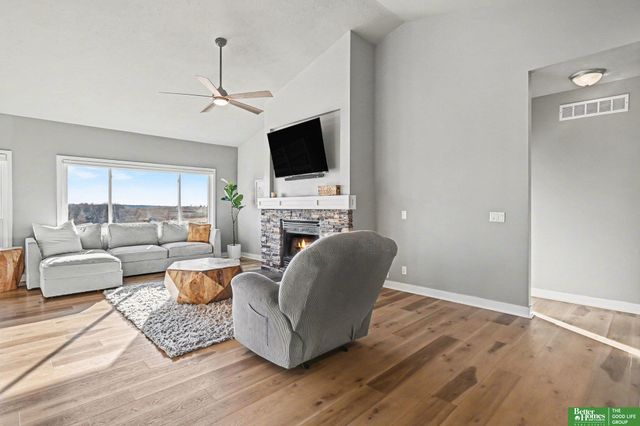 19971 S 172nd Plaza Circle, Springfield, NE 68059