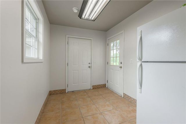 1955 BIRMINGHAM Road, Liberty, MO 64068