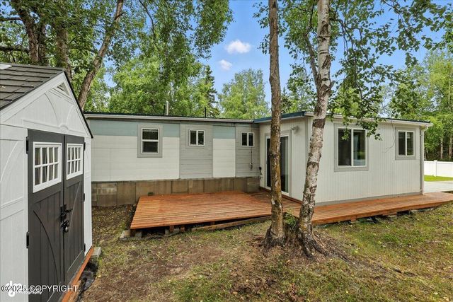1908 Hillcrest Drive, #17, Anchorage, AK 99517
