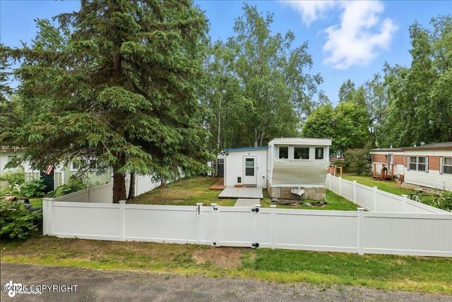 1908 Hillcrest Drive, #17, Anchorage, AK 99517