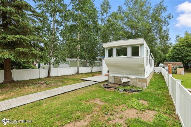 1908 Hillcrest Drive, #17, Anchorage, AK 99517