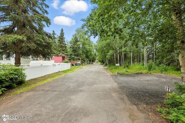 1908 Hillcrest Drive, #17, Anchorage, AK 99517