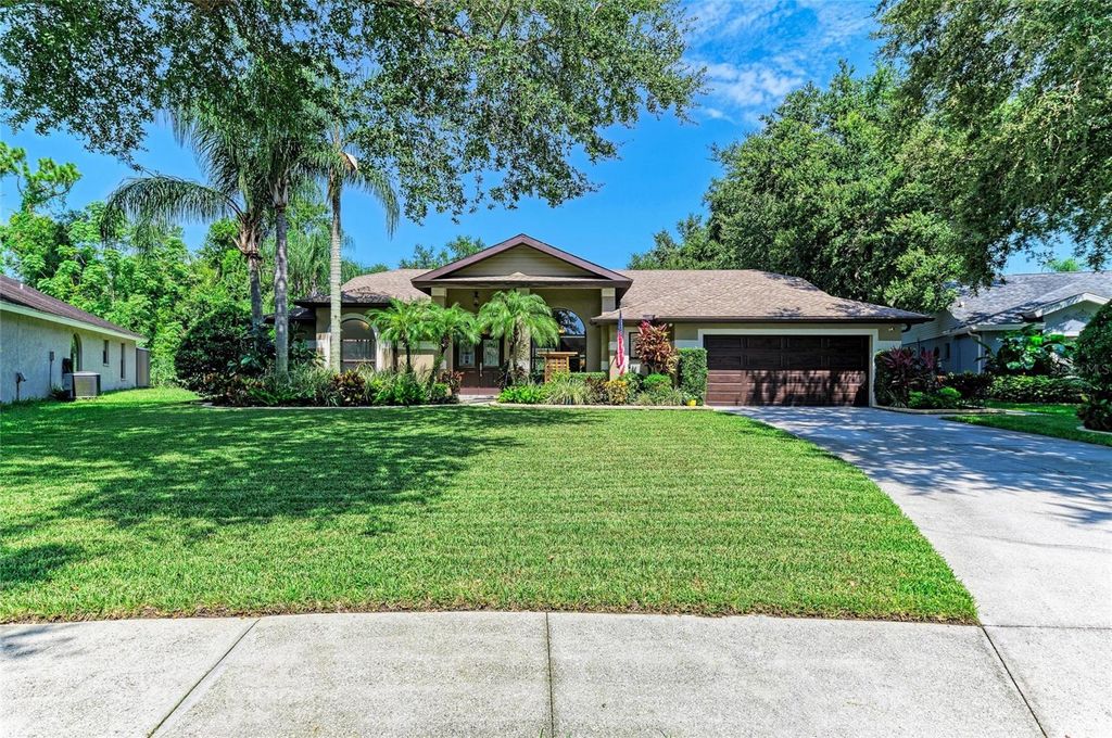 8416 PALM LAKES COURT, Sarasota, FL 34243