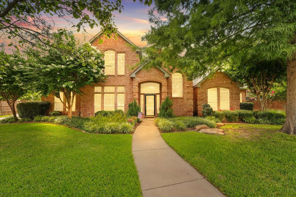 21 Wellington Oaks Circle, Denton, TX 76210
