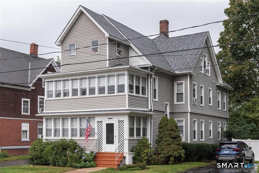 19 Woodland Street, Bristol, CT 06010