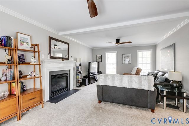 1013 Amber Meadows Pl, Midlothian, VA 23114