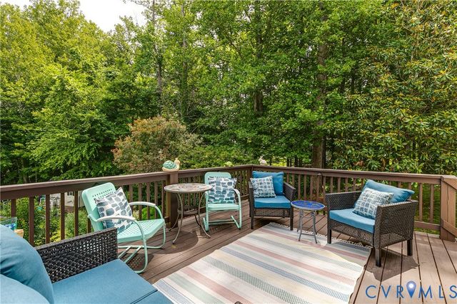 1013 Amber Meadows Pl, Midlothian, VA 23114